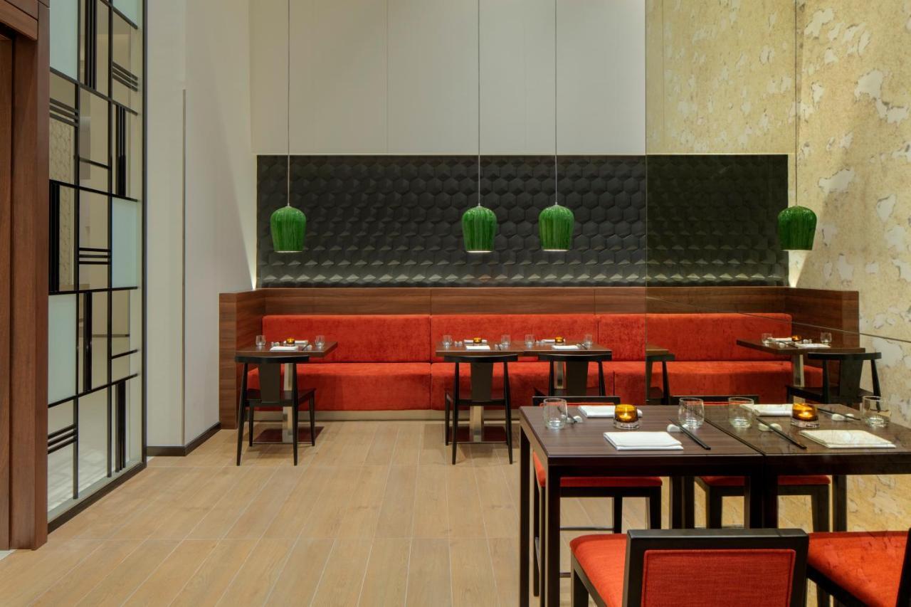 Hyatt Place Jumeirah Residences 4* Дубай