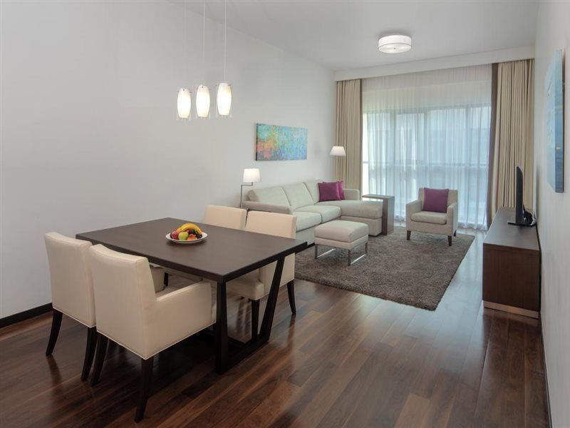 Hyatt Place Jumeirah Residences Отель 4*